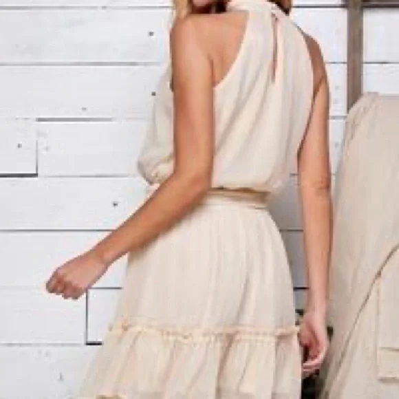 🚨🚨BOHO HALTER DRESS - Picture 5 of 8